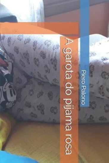 A garota do pijama rosa