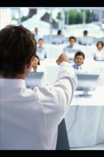 Unternehmen sozial gestalten: Ein Leitfaden zur Einführung der sozialen Dimension der Nachhaltigkeit
