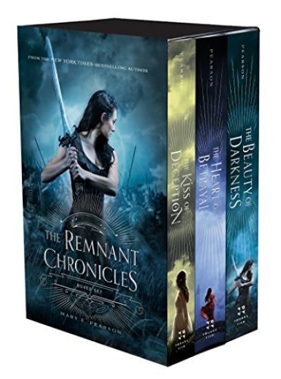 The Remnant Chronicles Boxed Set: The Kiss of Deception, the Heart of Betrayal, the Beauty of Darkness