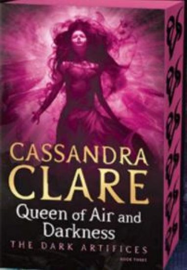 QUEEN OF AIR AND DARKNESS HA