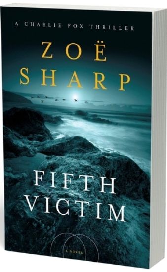 Fifth Victim: A Charlie Fox Thriller