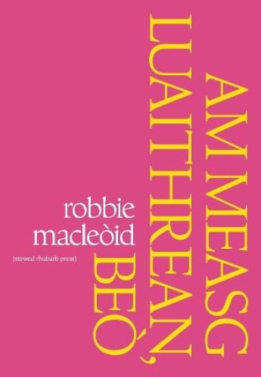 Am Measg  Luaithrean, Beò