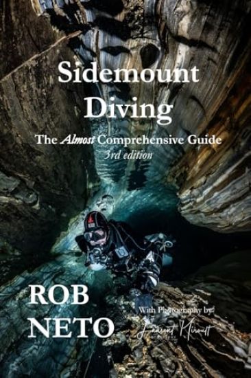 Kansikuva: Sidemount Diving The Almost Comprehensive Guide 3rd edition