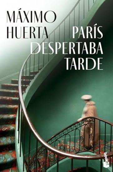 Paris despertaba tarde