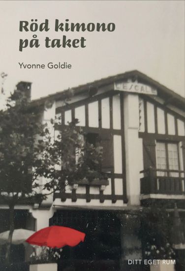 Röd kimono på taket