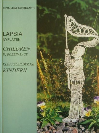 Lapsia nypläten