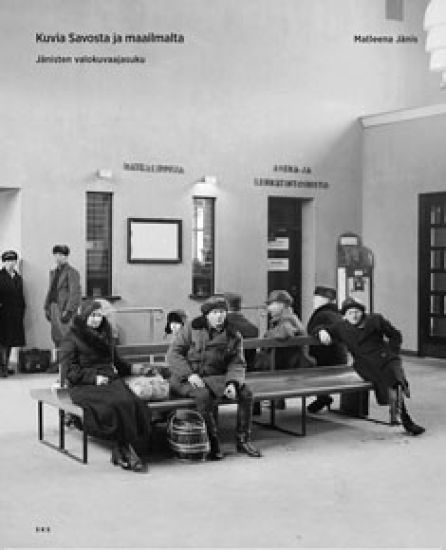 Kuvia Savosta ja maailmalta