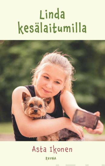 Linda kesälaitumilla