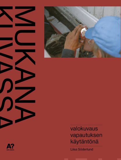 Kansikuva: Mukana kuvassa